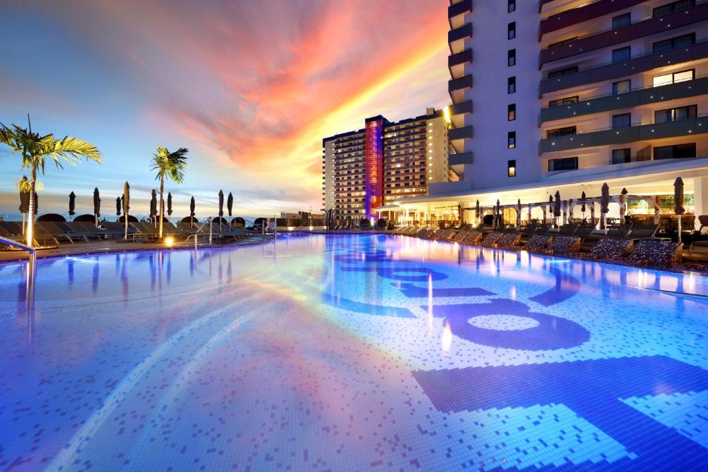 hotel a tenerife all inclusive hard rock